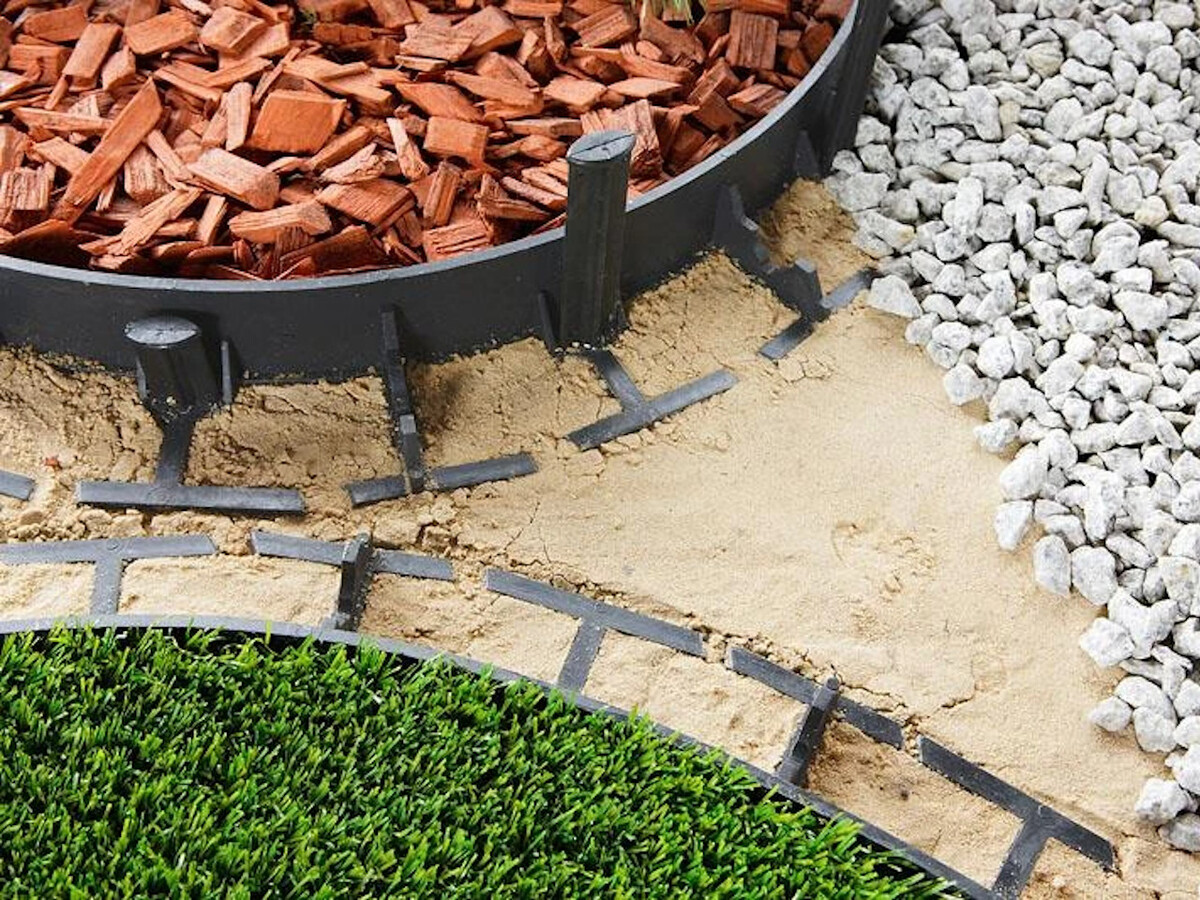 Продажа пластикового бордюра в Коммунаре